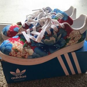 Adidas Stan Smith floral print